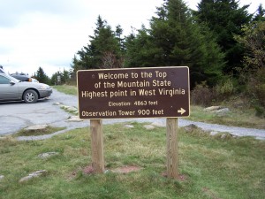 Spruce_Knob_-_High_Point_Sign